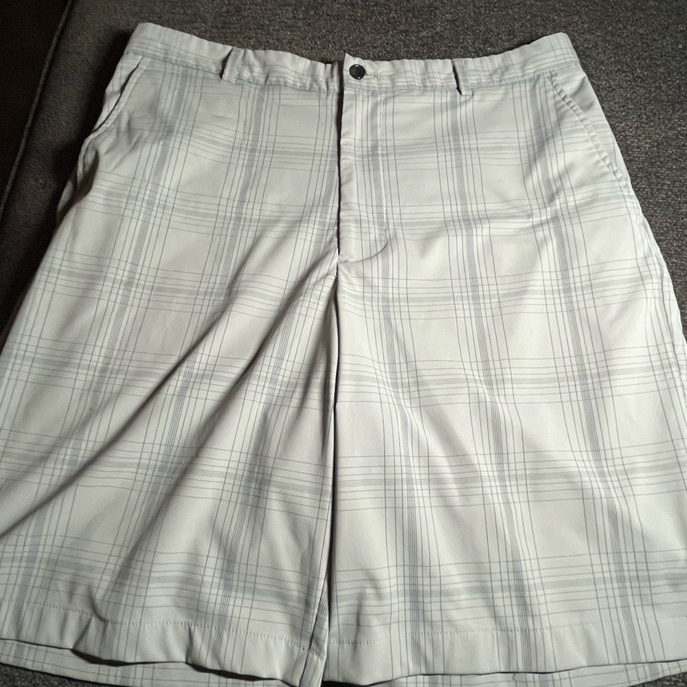Slazenger Gray Golf Shorts Men’s Waist Size 36